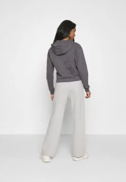 Even&Odd Sweat À Capuche - Mottled Grey 10 Even&Odd Sweat À Capuche - Mottled Grey -Even-Odd Boutique 010b903eb4884fb5afc710494f1b2e21