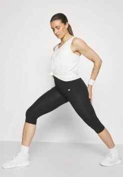 Pantalon 3/4 De Sport - Black -Even-Odd Boutique 0623a35baa0842469ea5c05b5fd589e7