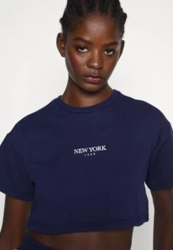 Even&Odd Survêtement - Dark Blue/White 17 Even&Odd Survêtement - Dark Blue/White -Even-Odd Boutique 09acc032daf642919700cf9db7b6a060