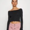 Offshoulder Basic - Pullover - Black -Even-Odd Boutique 13efac4e891048a78b4f453ad6ee9556
