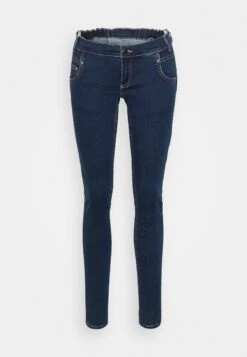 Even&Odd Jean Slim - Blue Denim 17 Even&Odd Jean Slim - Blue Denim -Even-Odd Boutique 1c6f738f68184078a340d71716a4cdd6