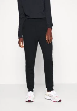 2Pack Regular Fit Joggers - Pantalon De Survêtement - Black/Light Grey -Even-Odd Boutique 1f729023f1884ca4bea8f3cd4b629379