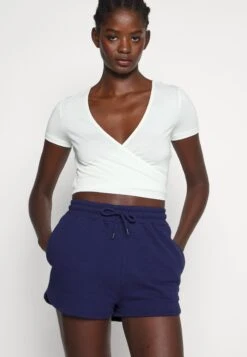 Even&Odd Short - Dark Blue 15 Even&Odd Short - Dark Blue -Even-Odd Boutique 32c0254963a2445e9f099431bd36531a