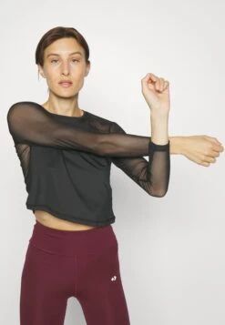 T-Shirt À Manches Longues - Black -Even-Odd Boutique 55e26928af4c46fe8d96518f66c54c56