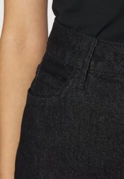 Jean Bootcut - Black Denim -Even-Odd Boutique 571d7375aec74c838c43981157967b11