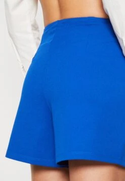 Even&Odd Short - Blue -Even-Odd Boutique 643a4eb88df9476e857c4d69efa37548