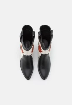 Even&Odd Santiags - Multi-Coloured -Even-Odd Boutique 6bf7ba13edf346b48787c528e8036a11