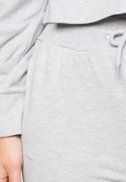 Set - Survêtement - Mottled Light Grey -Even-Odd Boutique 70e20a5db9a5411c91c5fa59c6109701