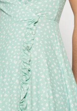 Even&Odd Robe En Jersey - Green/White 13 Even&Odd Robe En Jersey - Green/White -Even-Odd Boutique 7d59867549d3497b9e90535838db2e1f