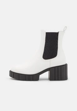 Even&Odd Bottines À Plateau - White 9 Even&Odd Bottines À Plateau - White -Even-Odd Boutique 8063f581fc2d4a9a968ee276d58148df