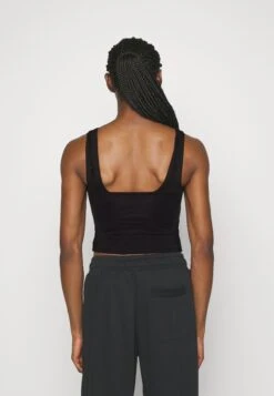 Débardeur - Black -Even-Odd Boutique 82470c02f0e74811a9625efbbc1ec37d