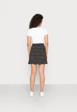 Even&Odd Mini Skirt With Volant - Jupe Trapèze - Black/White -Even-Odd Boutique 8378b46116d24880bbe73b772a543adf