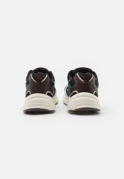 Even&Odd Baskets Basses - Green -Even-Odd Boutique 8cd3f655ebe44dfba4a99a676d84f41c