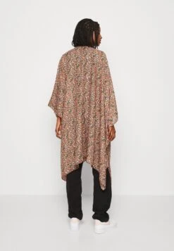 Even&Odd Veste Légère - Red 10 Even&Odd Veste Légère - Red -Even-Odd Boutique 8db7c20118964b33b3af20a46855d6ec