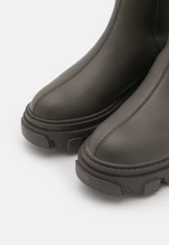 Even&Odd Bottes À Plateau - Grey -Even-Odd Boutique 95b85a8c03834c4ba46f551370bd2d1e