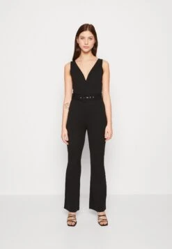 Even&Odd Going Out Low V Neck Flared Leg Belted - Combinaison - Black -Even-Odd Boutique 986c3249a5194a1a9ffe00c97e5ef077