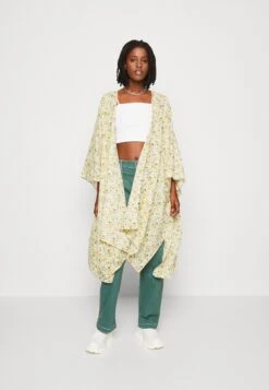 Even&Odd Veste Légère - Yellow