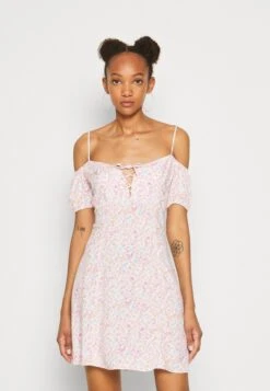 Even&Odd Robe De Jour - Off-White/Pink