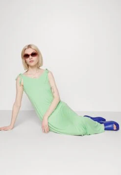 Even&Odd Robe Longue - Green -Even-Odd Boutique aa799b196ec44d64ab6d1b15f6d7a6e7