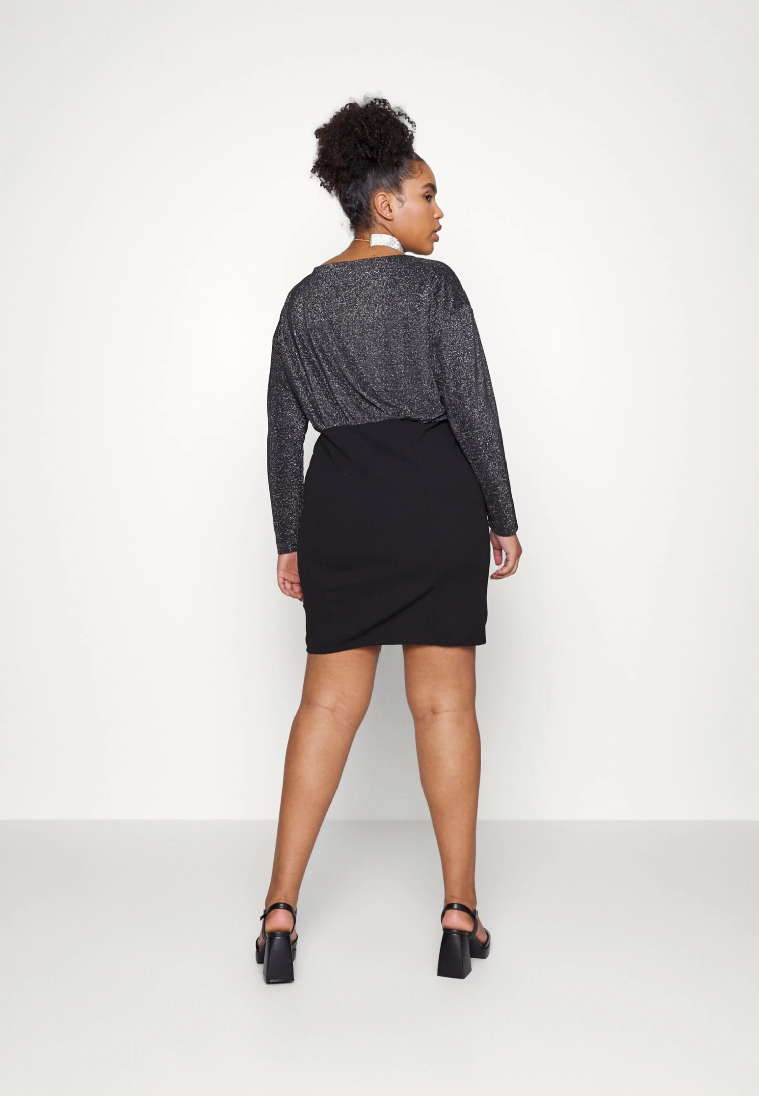 Robe De Soirée - Black 5 Robe De Soirée - Black – Image 3