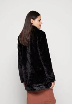 Even&Odd Manteau D'Hiver - Black 10 Even&Odd Manteau D'Hiver - Black -Even-Odd Boutique b7a5b695199941828dc96d8fb42e53c0