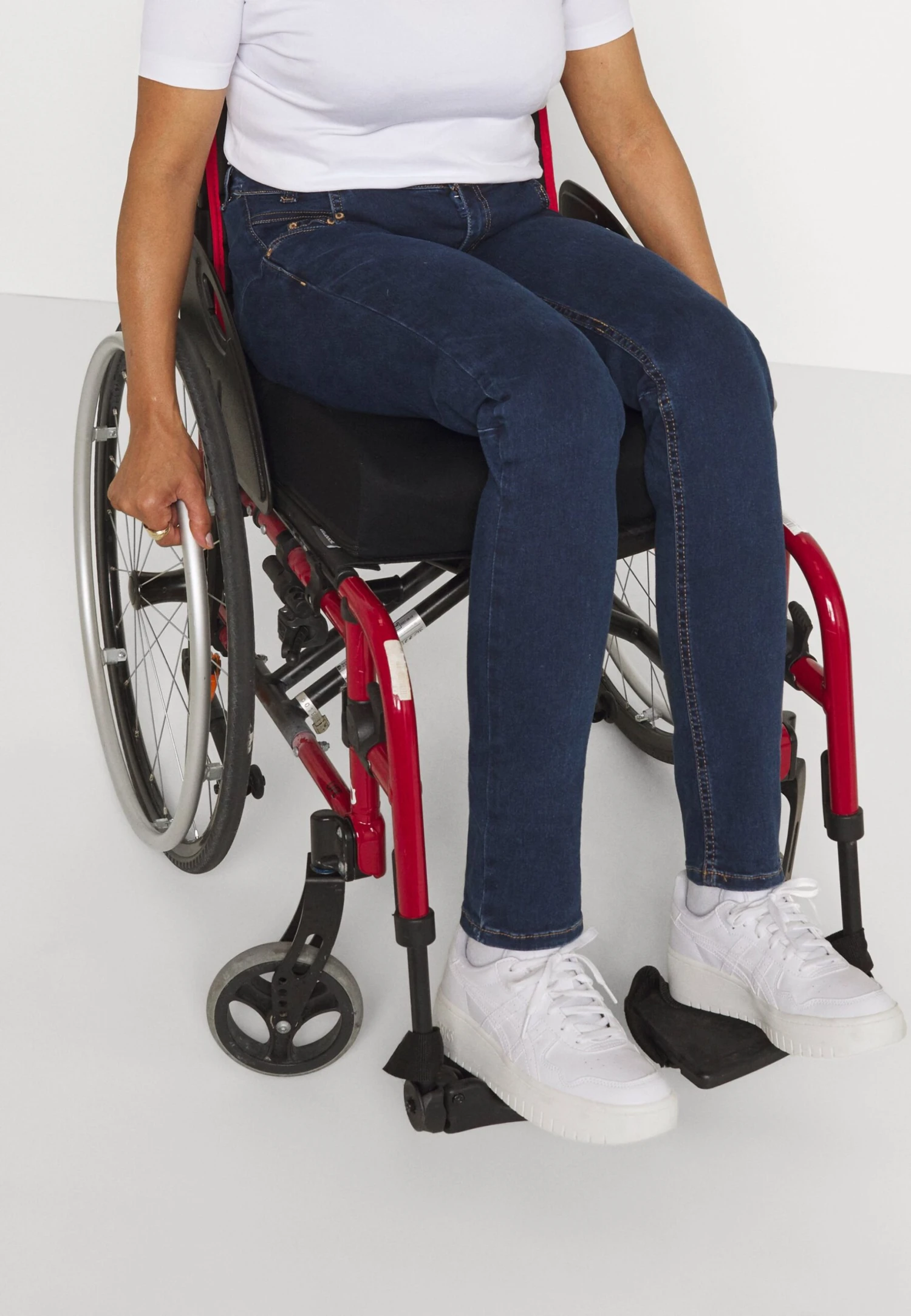 Even&Odd Jean Slim - Blue Denim 5 Even&Odd Jean Slim - Blue Denim – Image 3