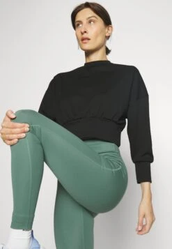 Sweatshirt - Black -Even-Odd Boutique c979bd091a2747ccb3fa3c6e29f81f8e