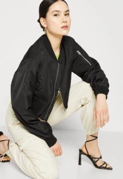 Even&Odd Pantalon Cargo - Off-White -Even-Odd Boutique cc8b6d10d5544cafa66fcca0ef6395c6