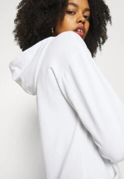 Even&Odd Sweat Zippé - White 17 Even&Odd Sweat Zippé - White -Even-Odd Boutique cd8d2e1f74aa4ff4b665991b1f549177