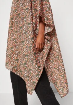 Even&Odd Veste Légère - Red 13 Even&Odd Veste Légère - Red -Even-Odd Boutique d4a1df55eb0d4c89b0f91c2e39074a50