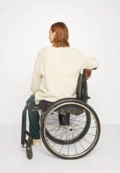 Even&Odd Gilet - Beige 19 Even&Odd Gilet - Beige -Even-Odd Boutique dcf7e378f2b744f9a1f21e3b3ed98cc8