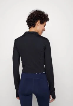 T-Shirt À Manches Longues - Black -Even-Odd Boutique dcfe3acc36de4c2b939b8b7eb17bdbfa