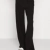 Business Casual Wide Legs With Front Pleats - Pantalon Classique - Black -Even-Odd Boutique e317f0d01b0b432db93c06692ac40a6f