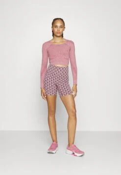 T-Shirt À Manches Longues - Pink -Even-Odd Boutique ea8e484e1bd44b5bae9ef113a388aef1