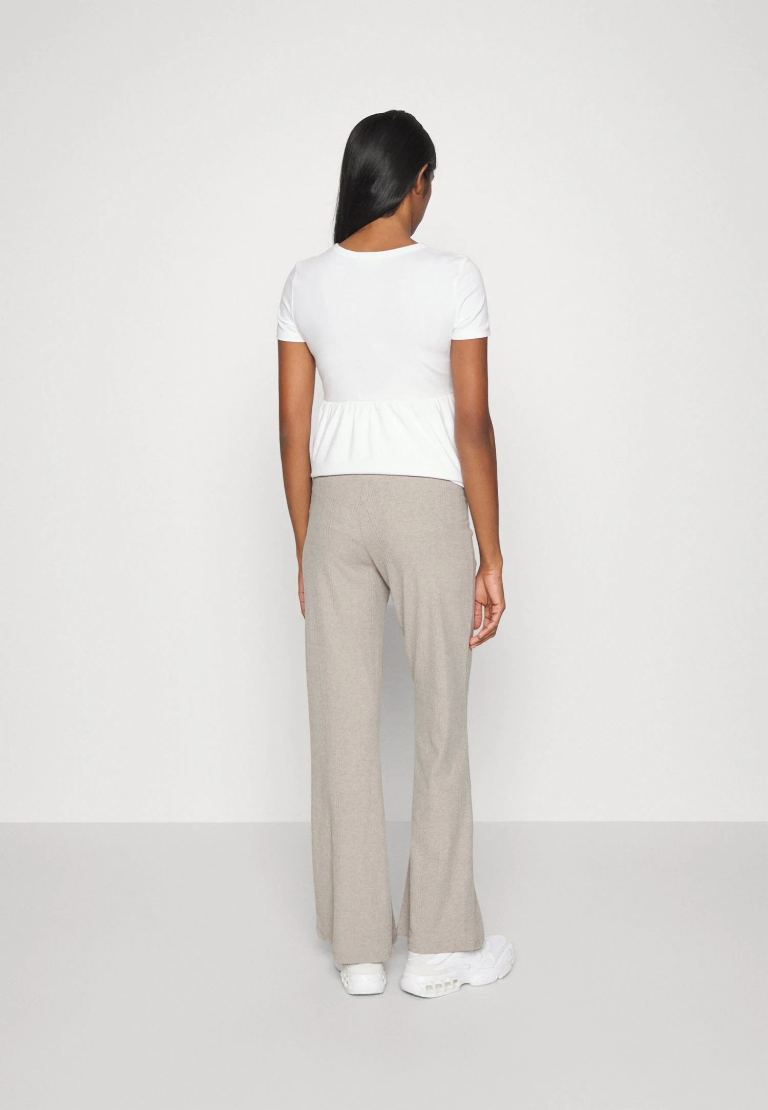 Legging - Mottled Light Brown 5 Legging - Mottled Light Brown – Image 3