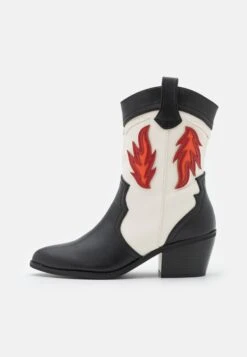 Even&Odd Santiags - Multi-Coloured -Even-Odd Boutique fd1abed80e844855a83789601632dda0